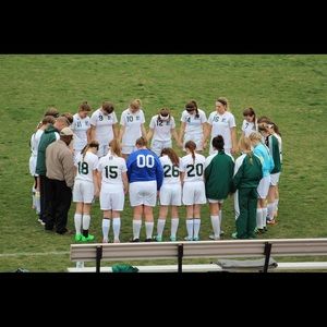 Meet your Posher, Maile