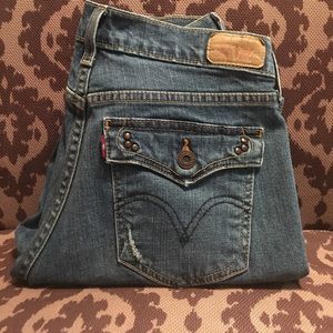 🎄SALE! Levi's Jeans