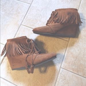 Wedges with fringe from Buckle