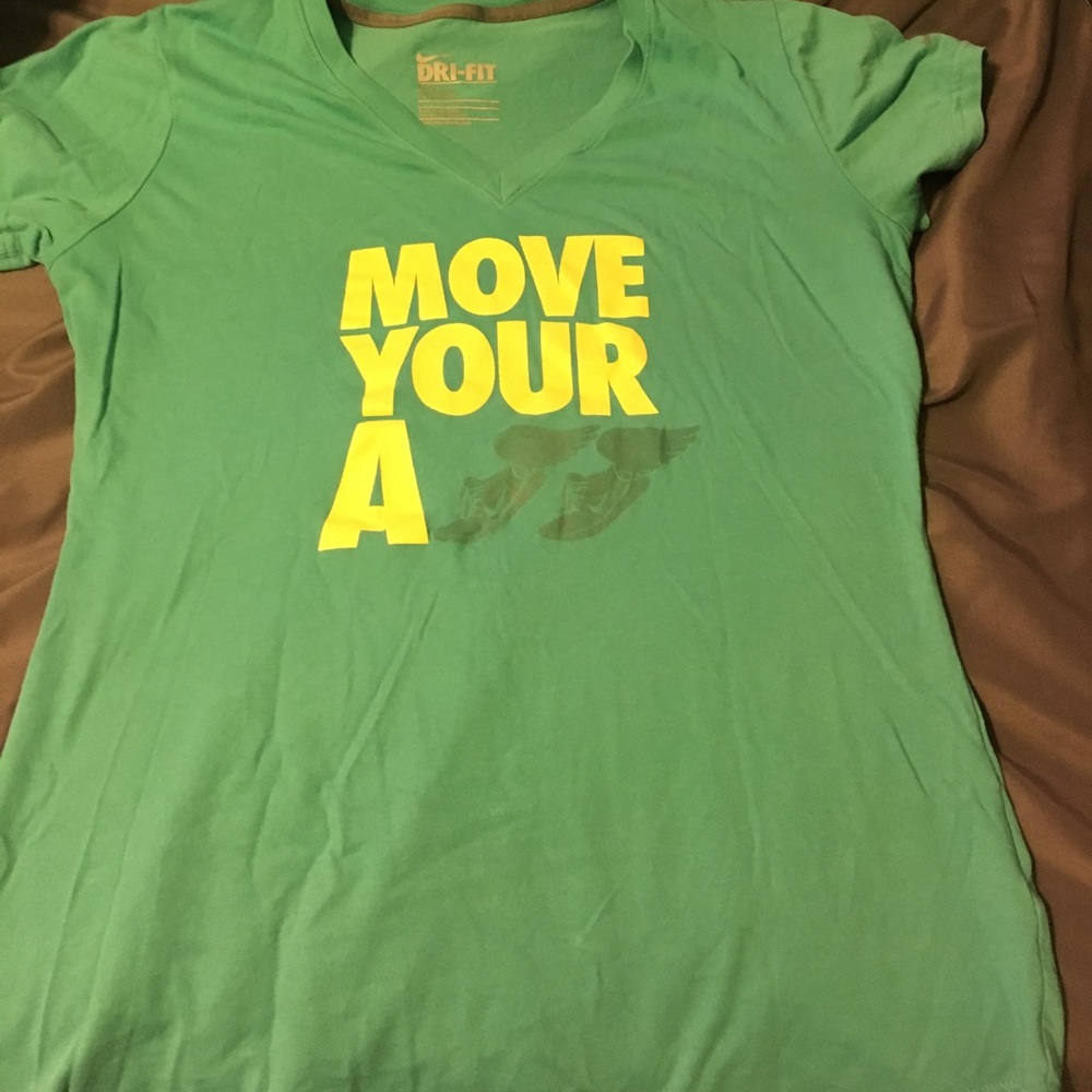 Nike t shirt