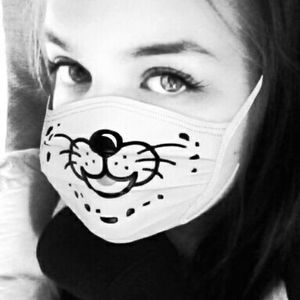 Meet your Posher, Clarissa