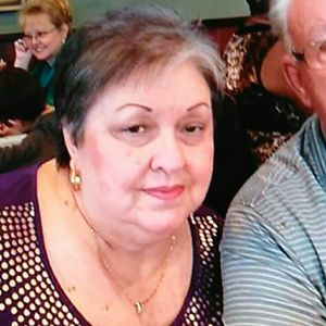 Meet your Posher, Mona