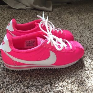 Neon Pink Nike Shoes