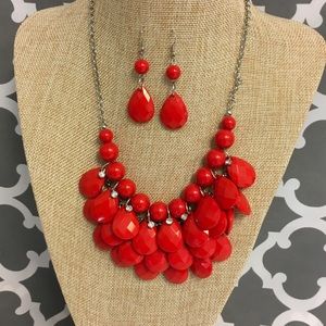 Orange beaded necklace set