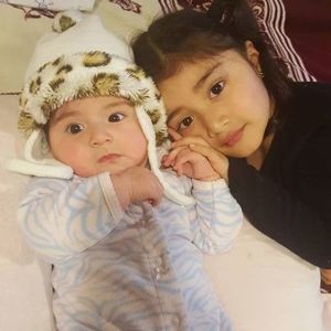 Meet your Posher, Cesar julio