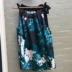 Tahari top with shoulder ribbon