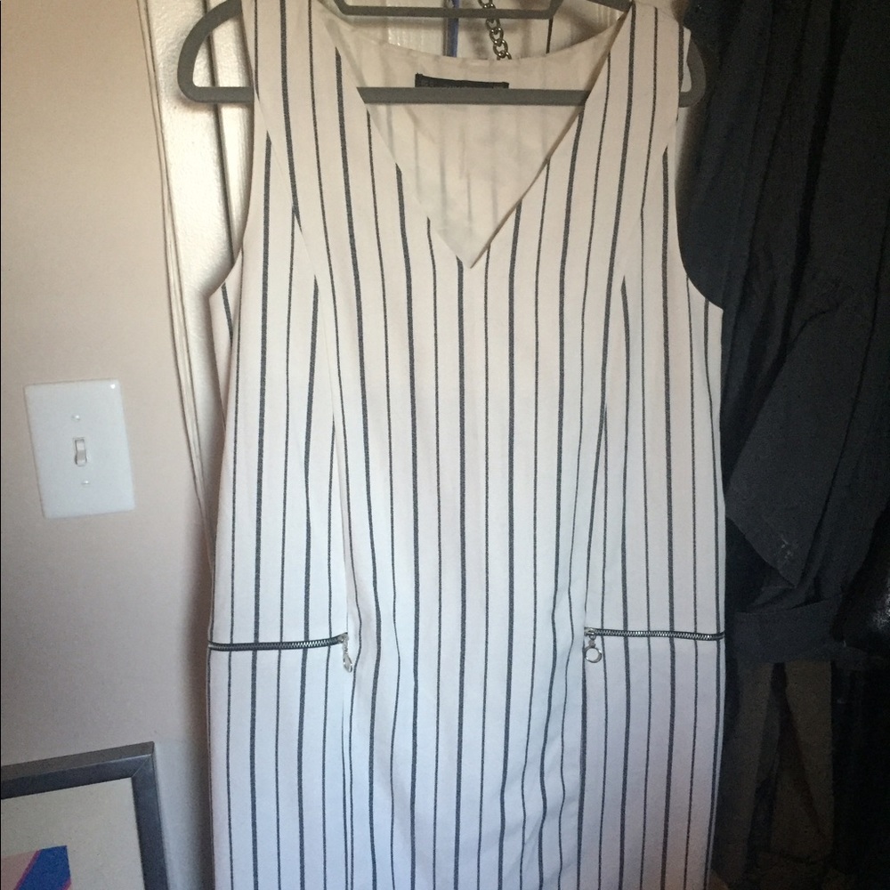 Zara Dress Size M