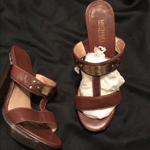 Michael Kors Brown Heels w/Gold Name Plate