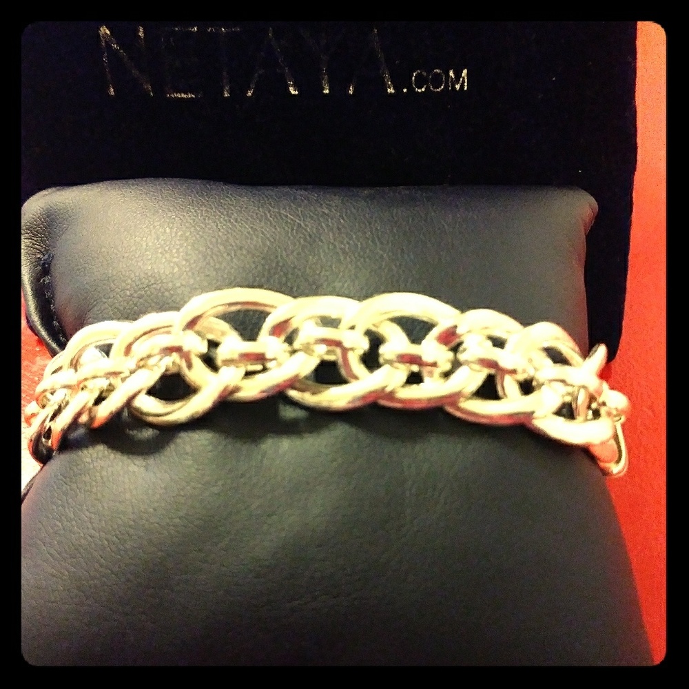 Silver bracelet NETAYA