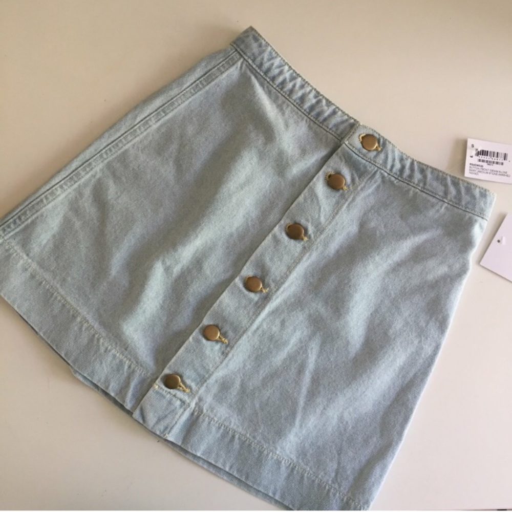 NWT American Apparel Button-Up Denim Skirt