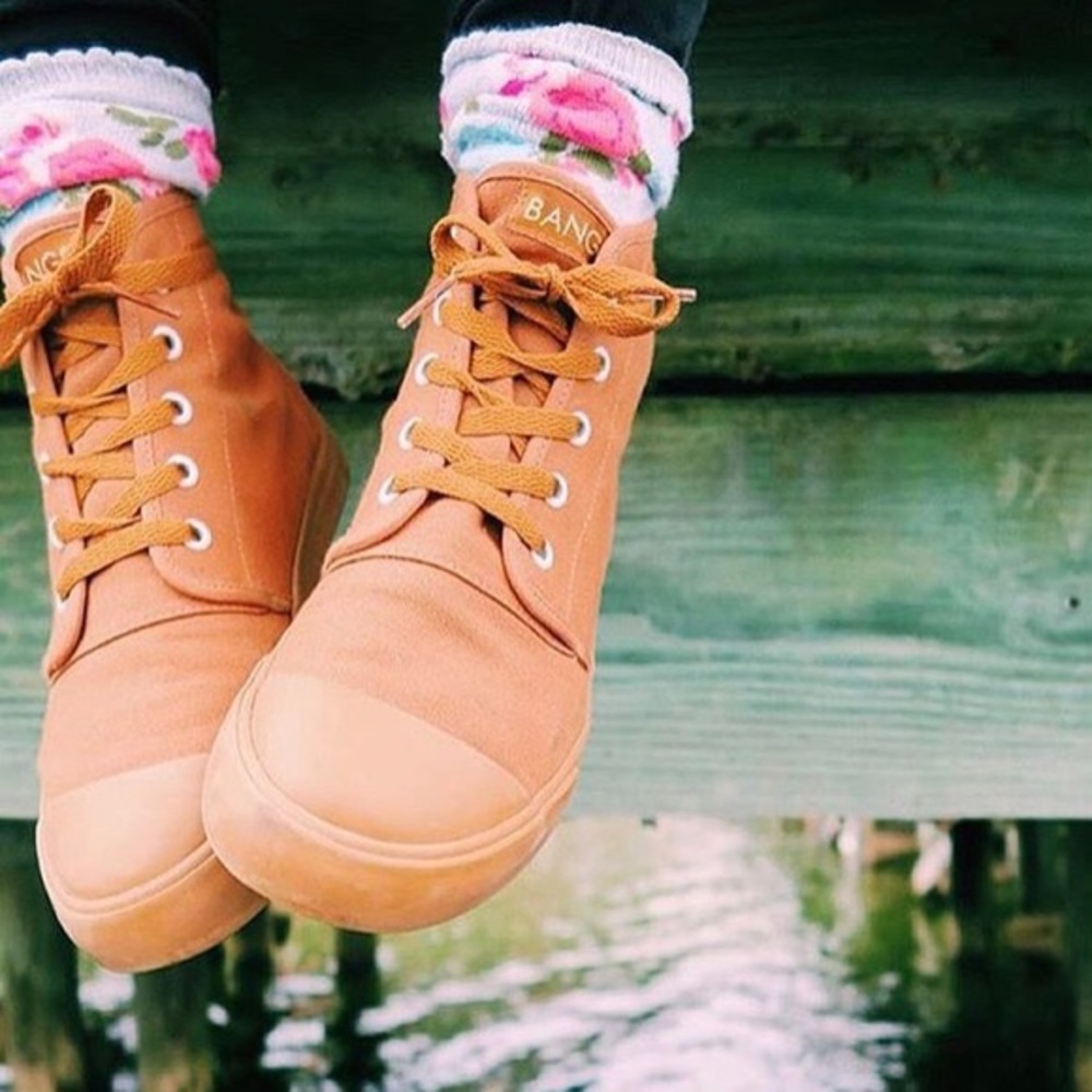 Bangs Shoes high top adventure shoes