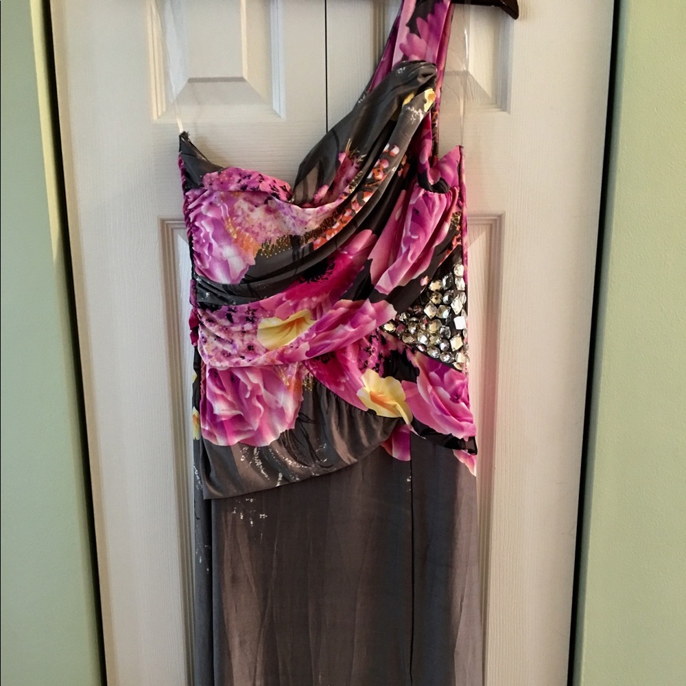 Miss Morena pink and grey one shoulder size Large