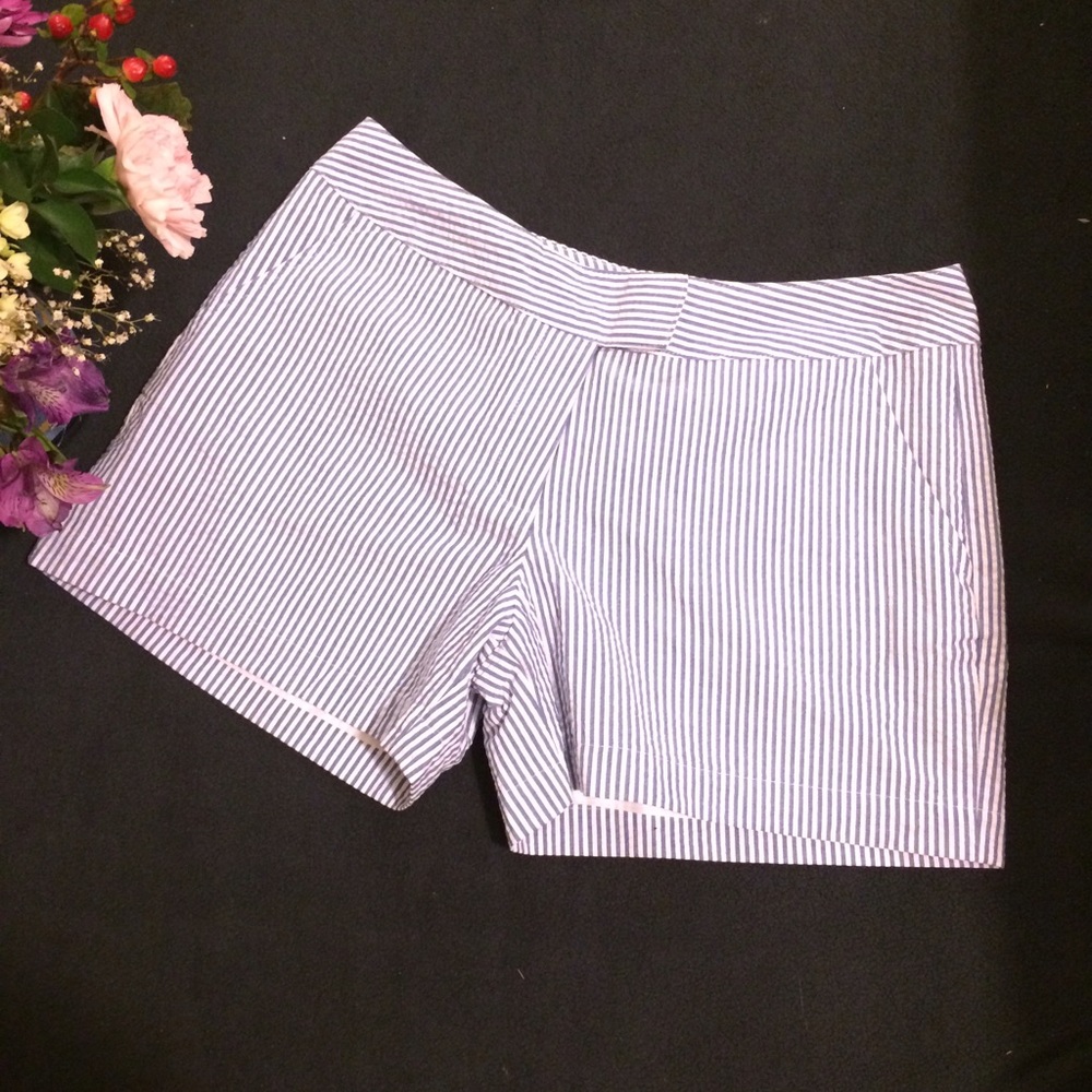 Blue and white striped shorts sz 4