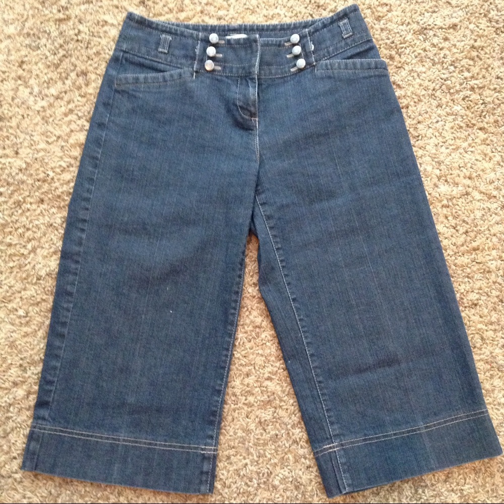 Dark Denim Crop Capri Jeans