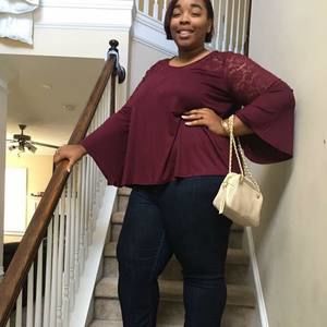 Meet your Posher, Gabrielle