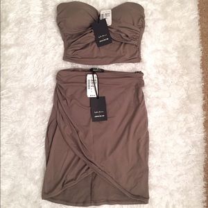 NWT Love Culture/Sophia Miacova-mocha crop/mini S
