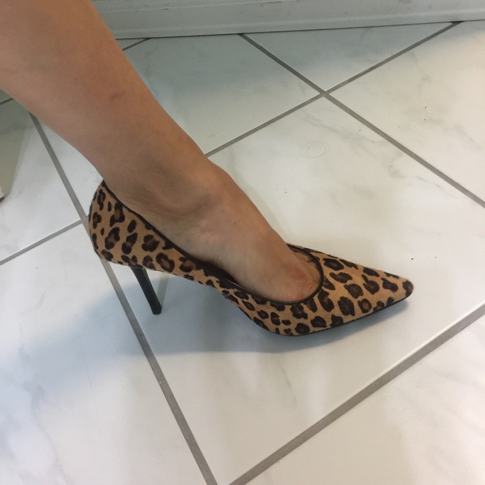 🎉GUESS High Heels Size 81/2M 🎉Brand New 🎉