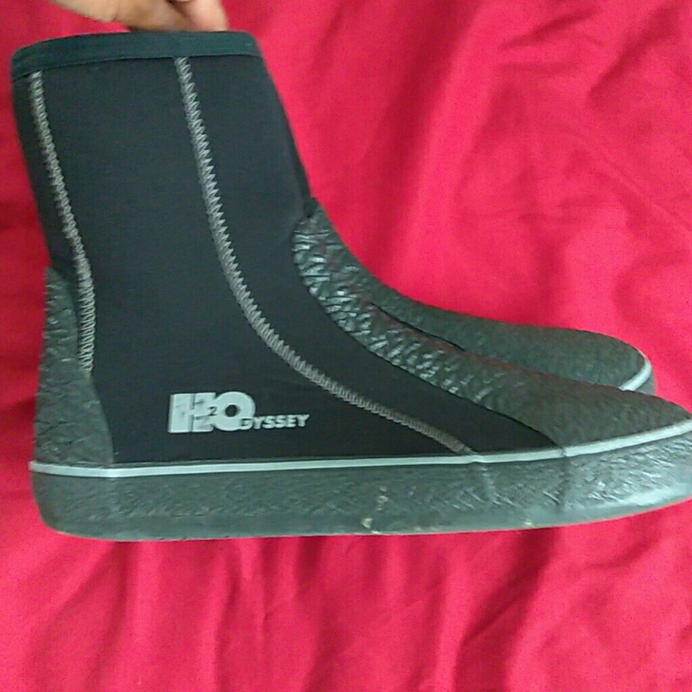 Water boots good for snorkeling