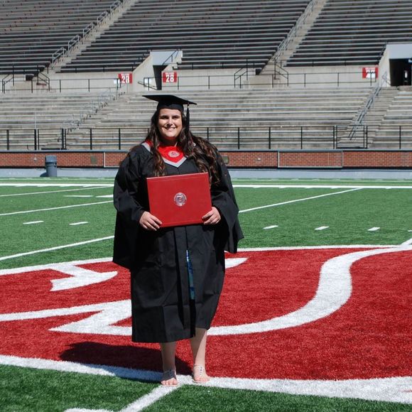 Meet your Posher, Katie - Picture 1 of 1