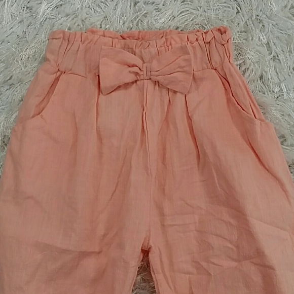 *Pink/Peach Front Bow Cuff Crop Pants. Kids :) - Picture 2 of 5
