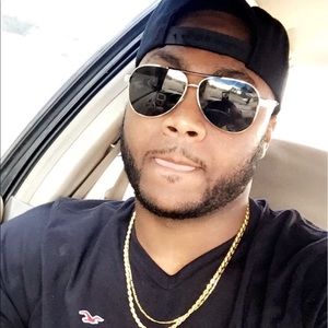 Meet your Posher, Cortez