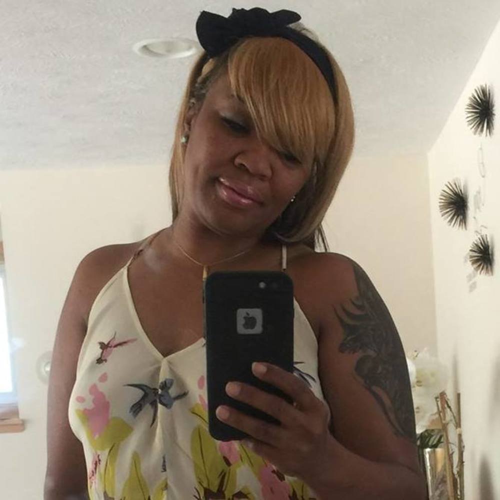 Meet your Posher, Tonia