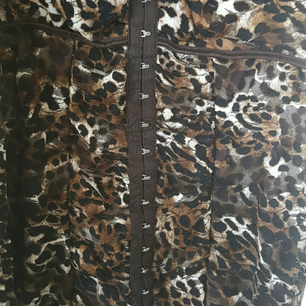 Corset shirt - Picture 3 of 3