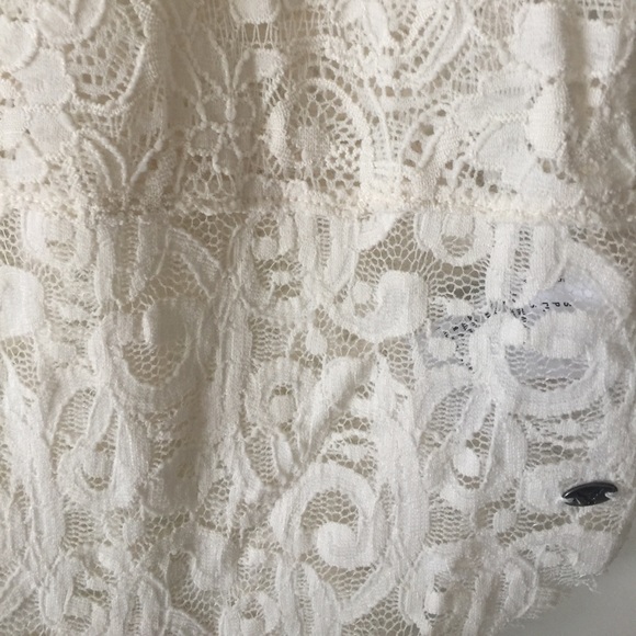 Lace tank - Picture 3 of 4