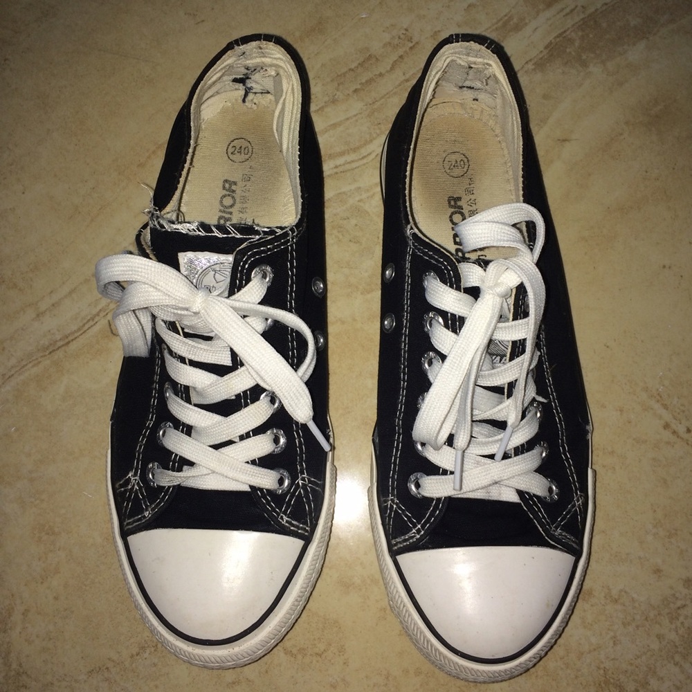 Black shoes