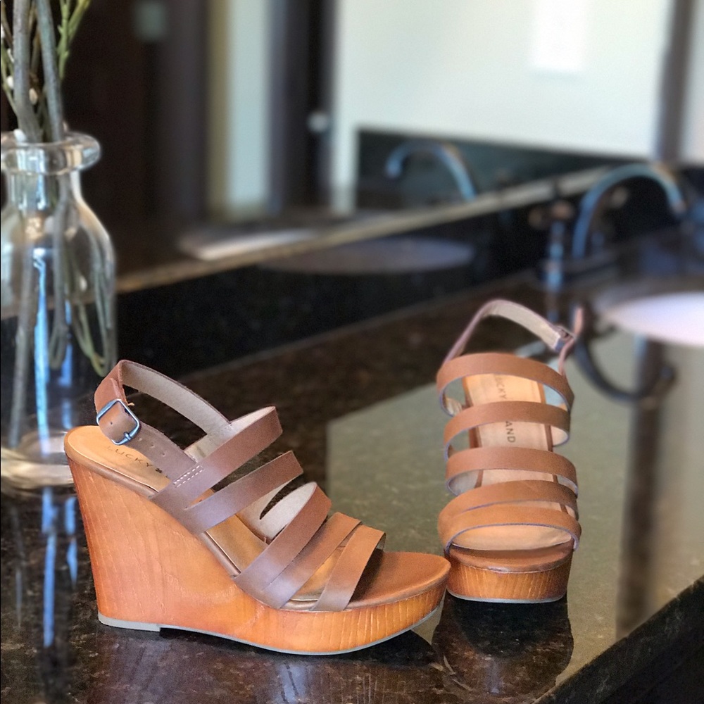 Lucky brand sandal