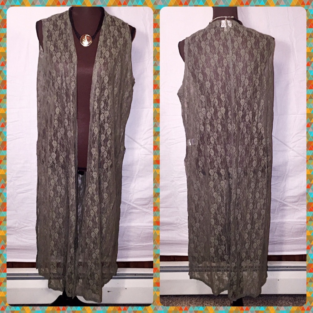 Lularoe Joy vest Sz L