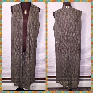 Lularoe Joy vest Sz L