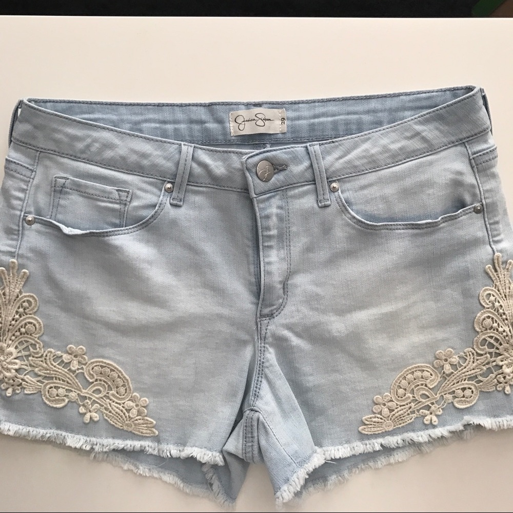Jessica Simpson light rinse shorts