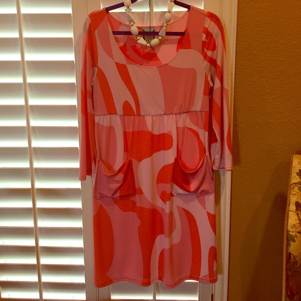 Adorable modern print baby doll style dress