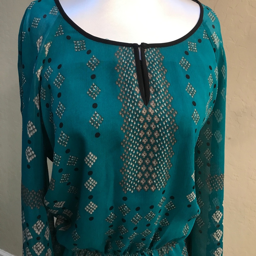 Adrianna Papell long sleeve blouse - Teal color!
