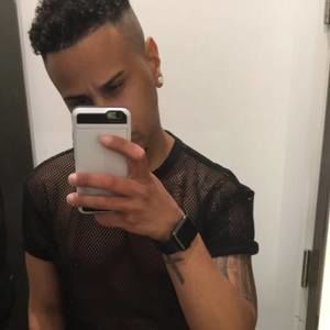 Meet your Posher, Jose