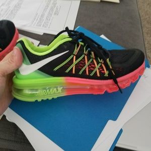 Nike Air Max (size 8)