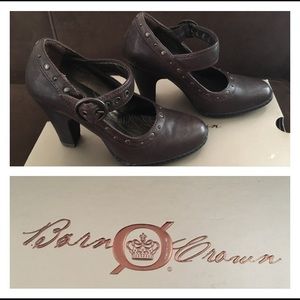 Born Korla Dark Brown