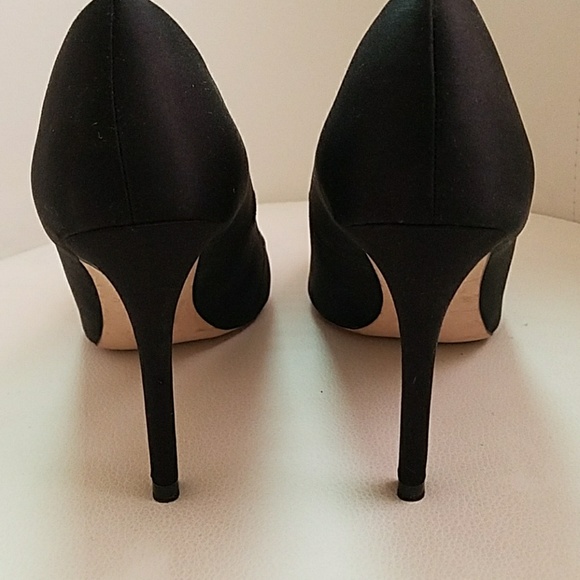 ZARA Basic Black heels - Picture 3 of 5