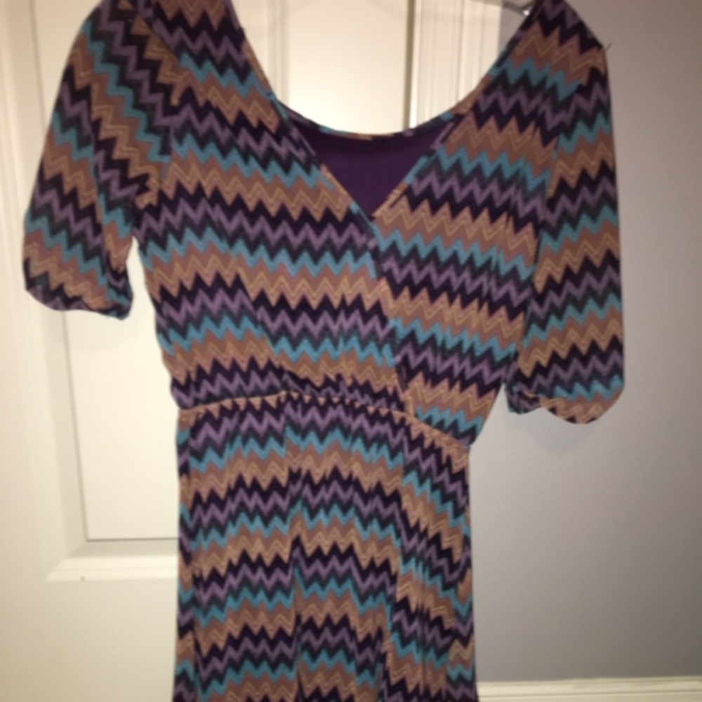 chevron long sleeve dress