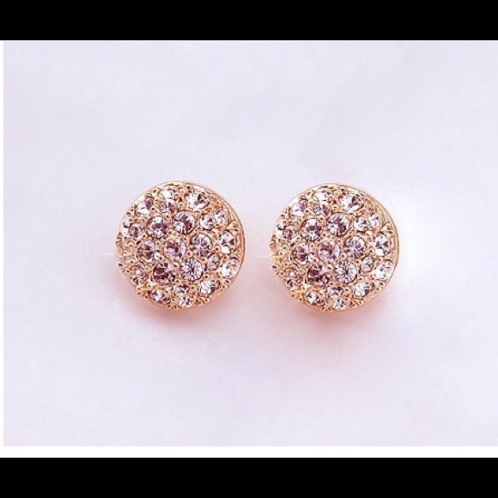 18K YGP Sparkling Round Stud Earrings
