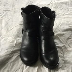 Black Bass Boots