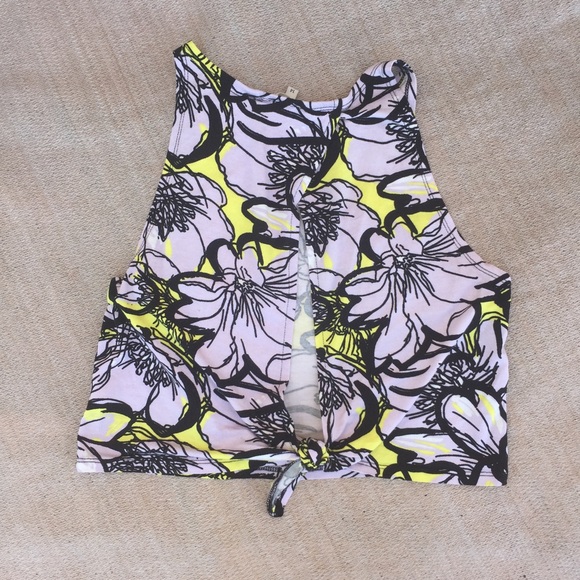 River Island Floral Crop Top Open Back - Picture 4 of 4