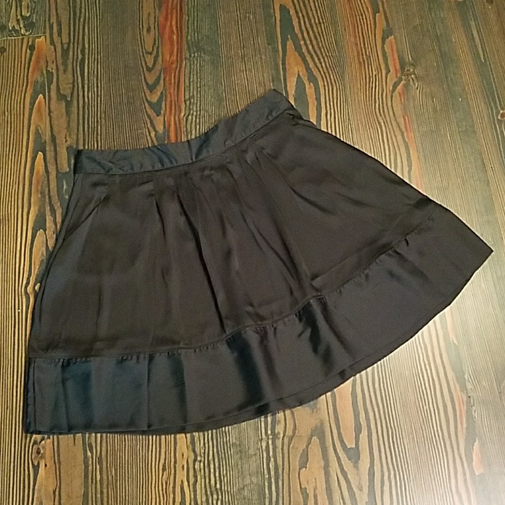 Apostrophe Black Skirt
