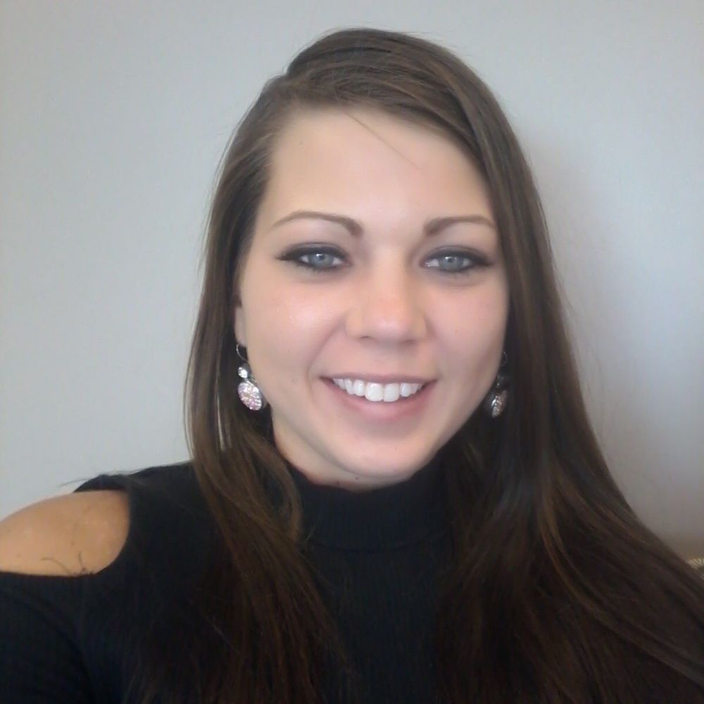 Meet your Posher, Kayla