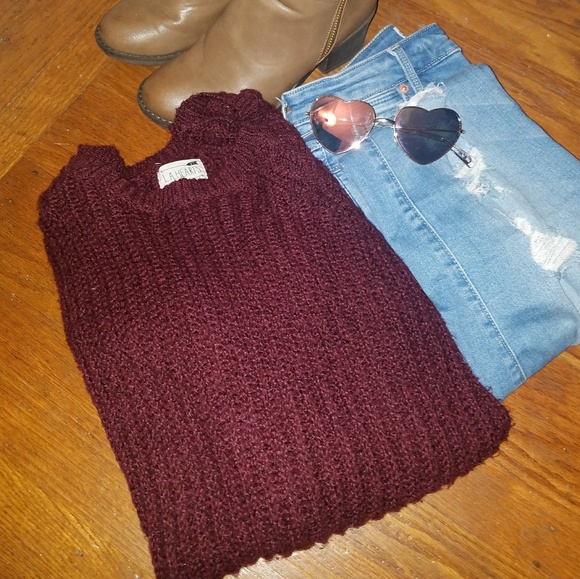 LA Hearts Sweaters - LA hearts sweater