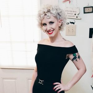 Meet your Posher, Alison