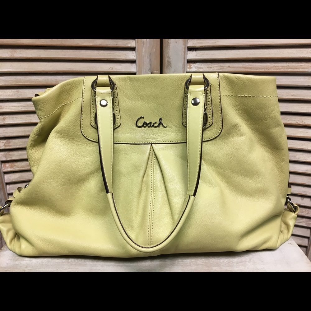 Coach Handbag. Like New.