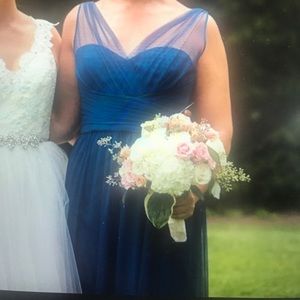 Amsale Illusion Vneck in Pacific size 10