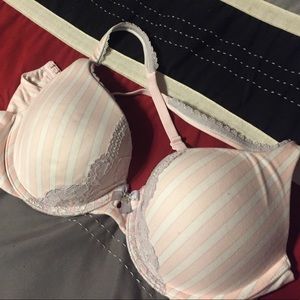 VS prefect shape bra 32D
